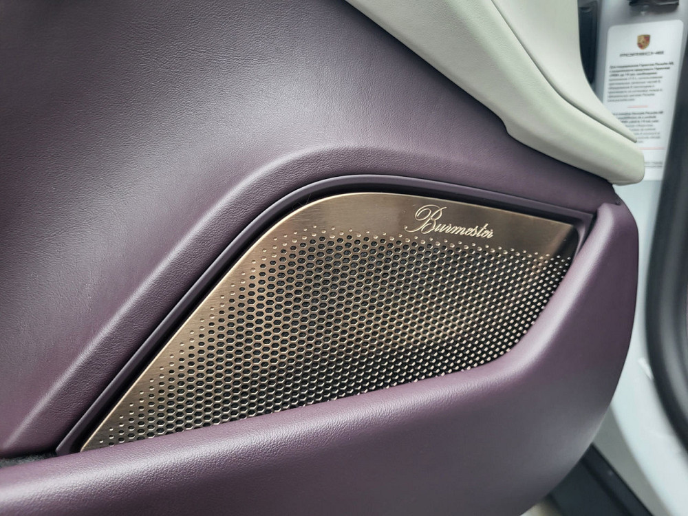 Porsche Taycan Кишинёв - изображение 9