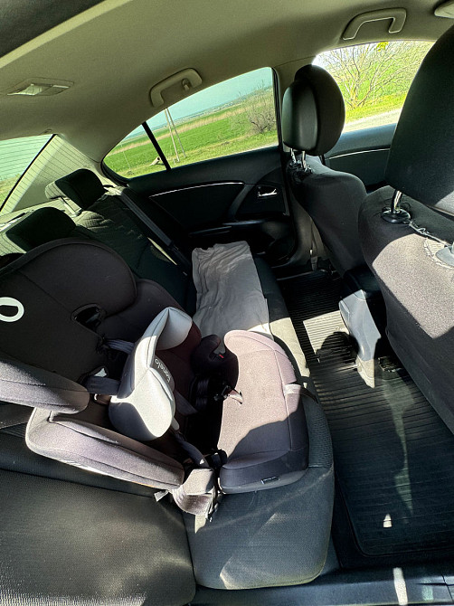 Toyota Avensis Chişinău - fotografie 8