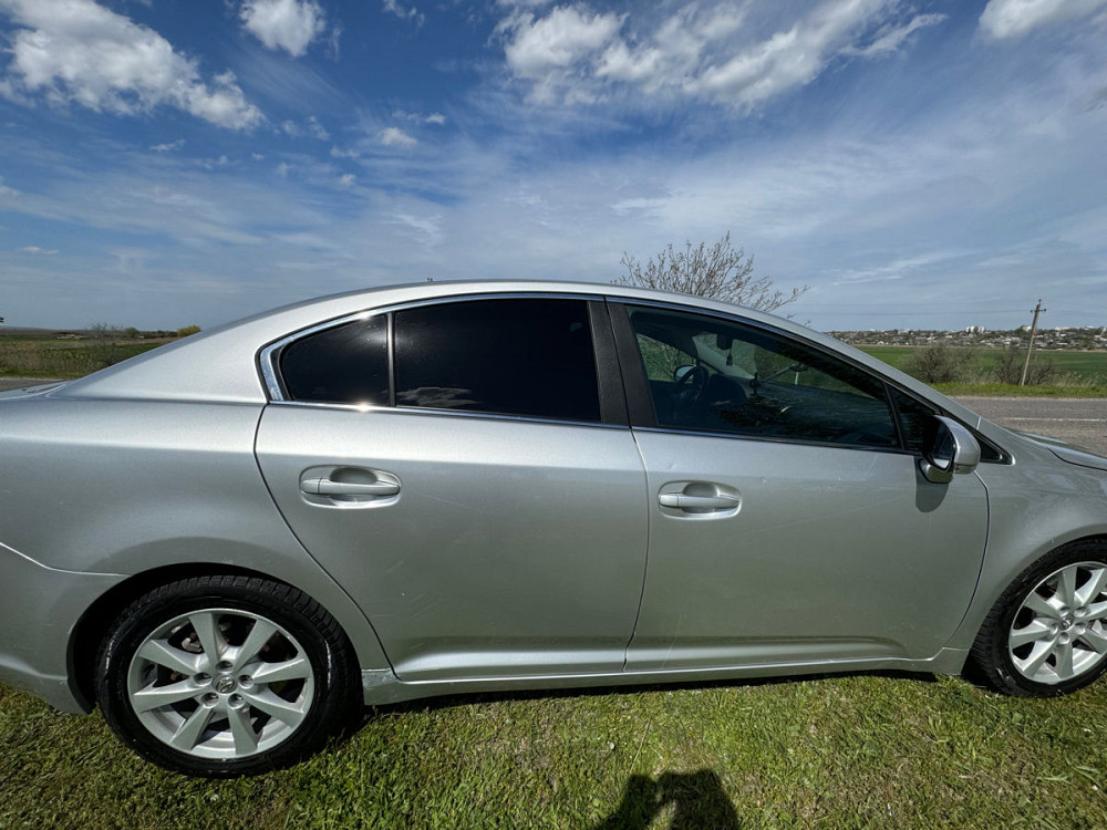 Toyota Avensis Chişinău - fotografie 4