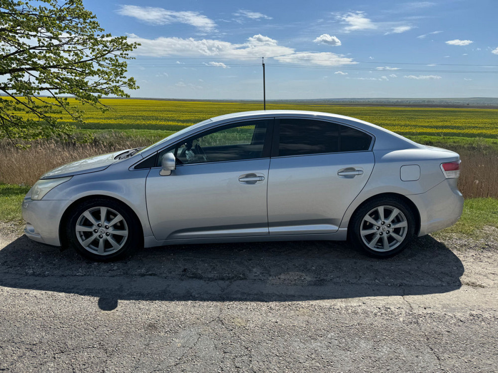 Toyota Avensis Chişinău - fotografie 3