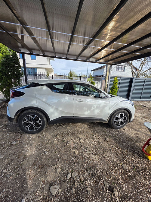 Toyota C-HR Chişinău - fotografie 2