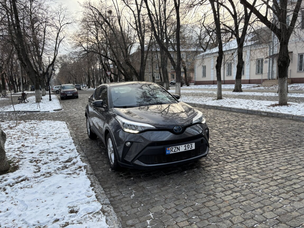 Toyota CHR Chişinău - fotografie 2