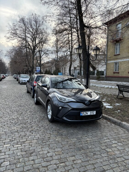 Toyota CHR Chişinău - fotografie 1
