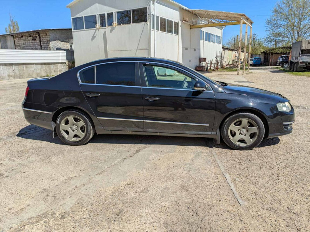 срочно продам фольксваген пассат B6 Bender - fotografie 1
