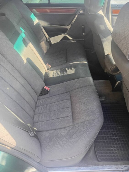 Продам Мерседес Е-124 Бендеры - изображение 6