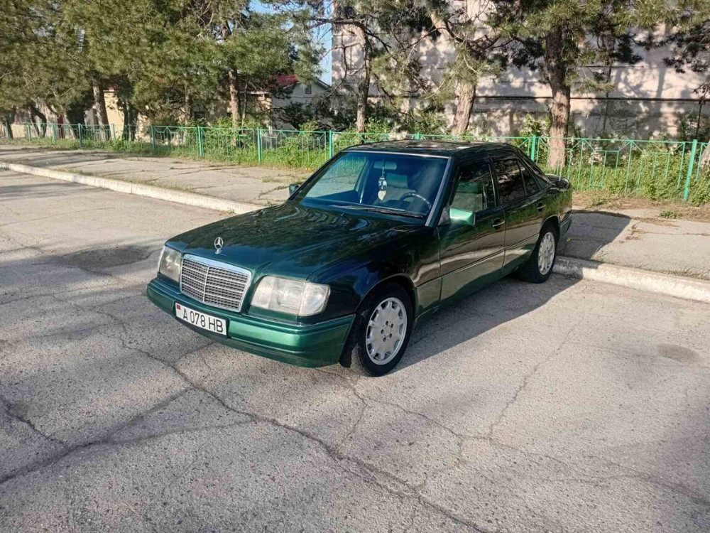 Продам Мерседес Е-124 Бендеры - изображение 1