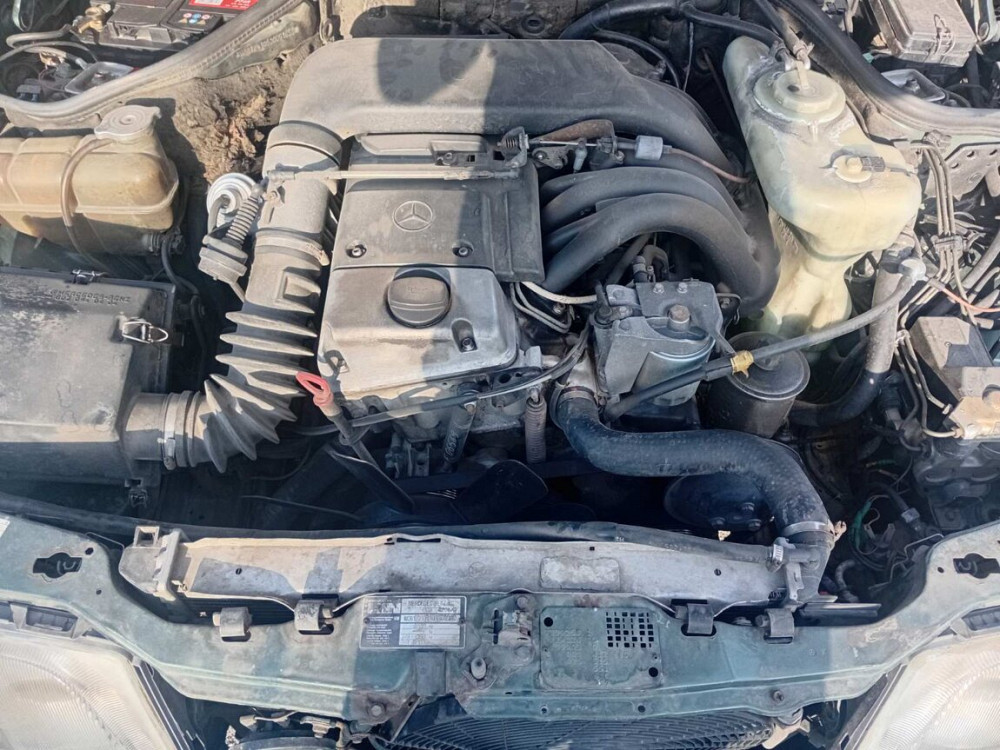 Продам Мерседес Е-124 Бендеры - изображение 5