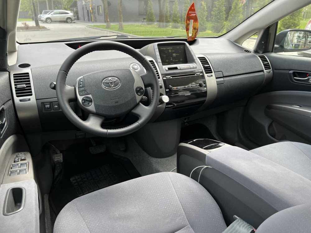Toyota Prius 20, 2008г. Европа, рестайлинг Тирасполь - изображение 8