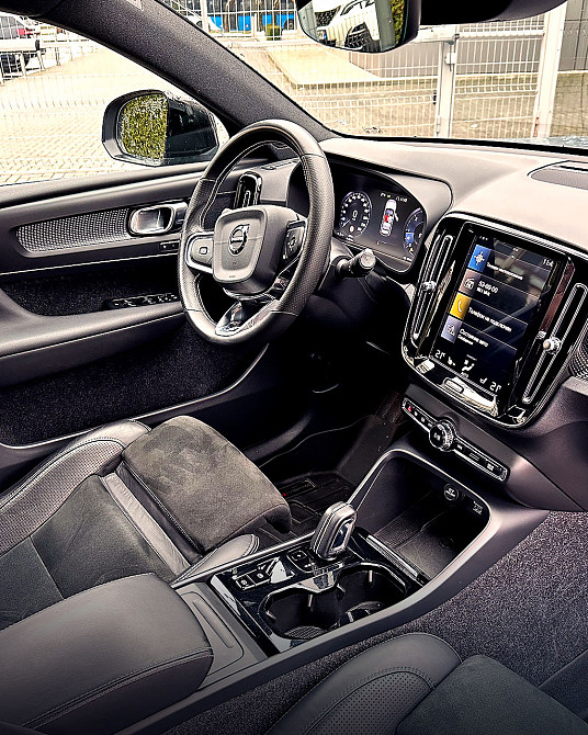 Volvo XC40 Кишинёв - изображение 4