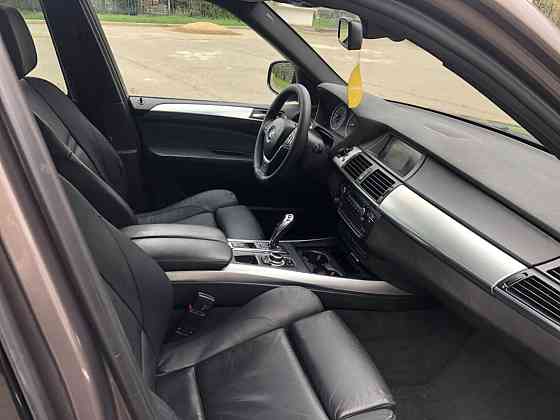 BMW X5 E70 3.0 дизель 2011 год. Тирасполь