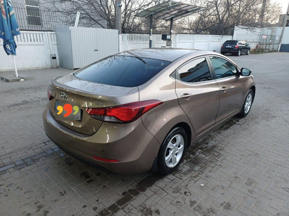 Hyundai Elantra Chişinău - fotografie 5