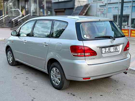 Продам Toyota Avensis Verso Tiraspol