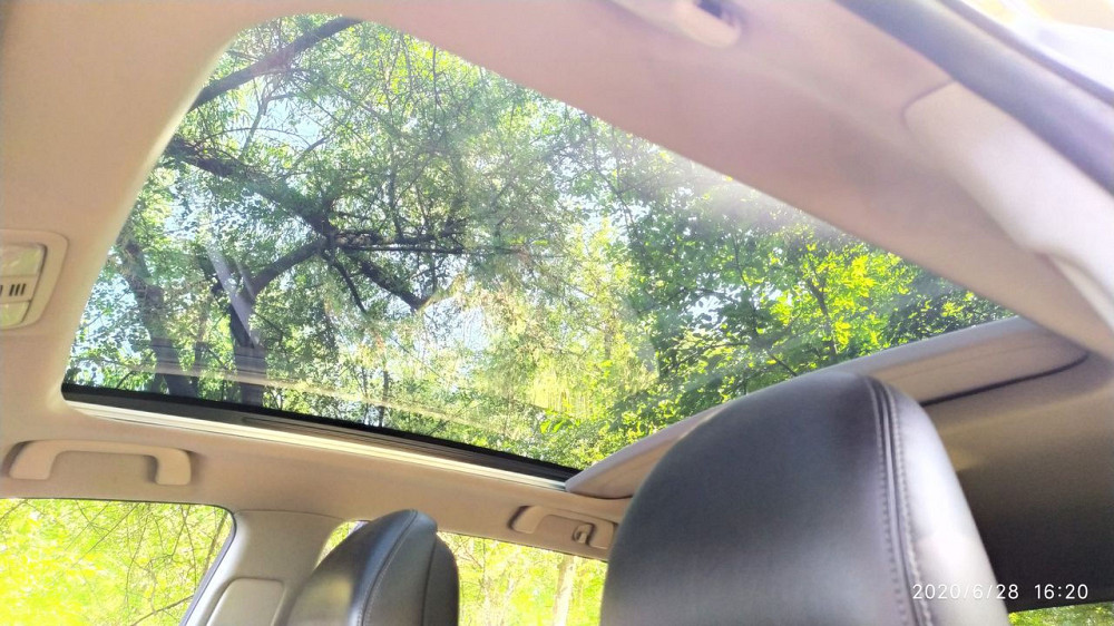 Toyota Avensis Chişinău - fotografie 2