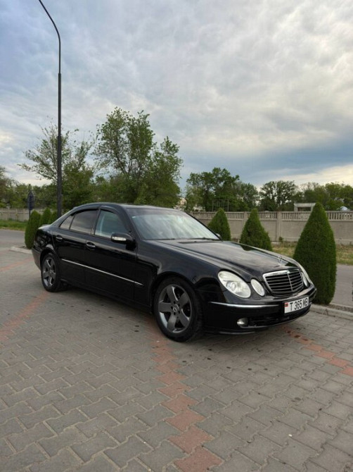 Mercedes E-Class 2005 год Тирасполь Tiraspol - fotografie 1