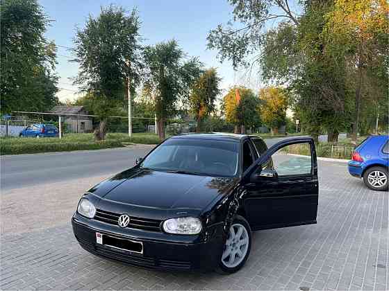 Volkswagen Golf 2000 an Dubăsari Dubăsari