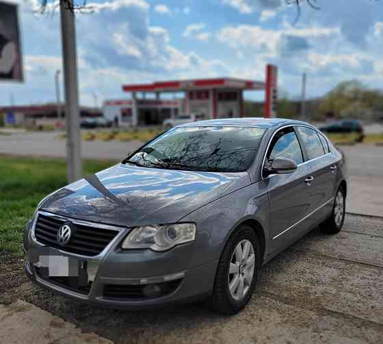 Volkswagen Passat 2005 год Суклея Суклея