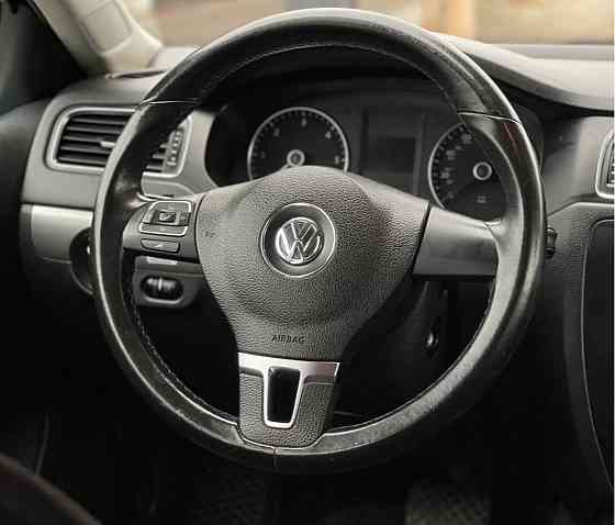 Volkswagen Jetta 2014 an Bender Bender