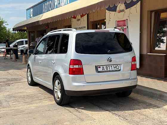 Volkswagen Touran 2005 an Tiraspol Tiraspol