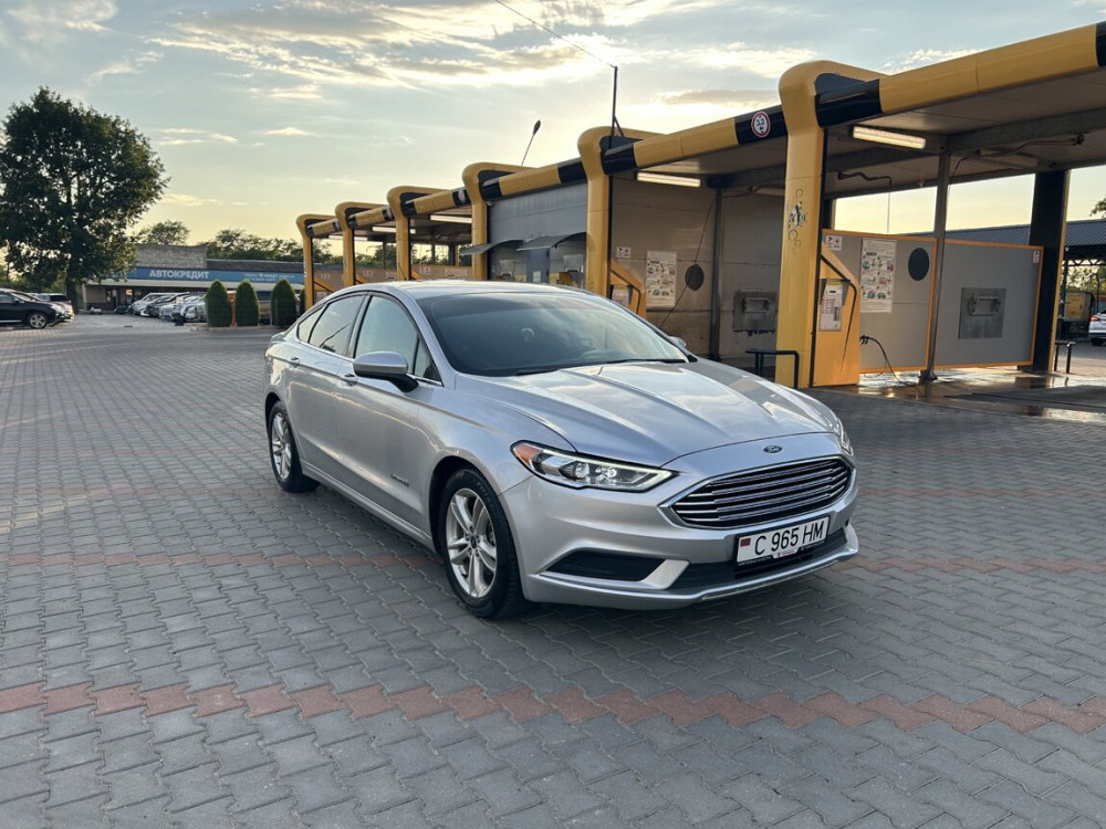 Ford Fusion 2018 an Bender Bender - fotografie 1