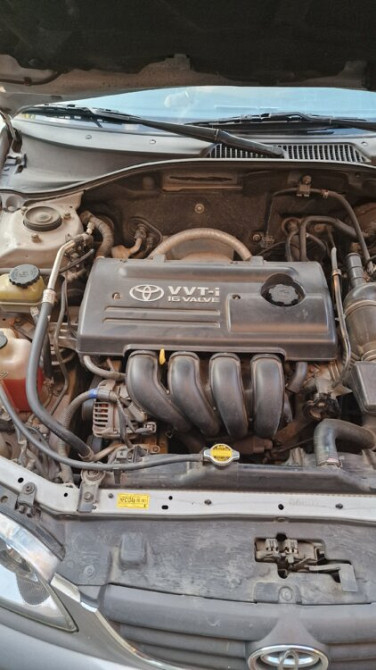 Toyota Avensis 2002 an Bender Bender - fotografie 5
