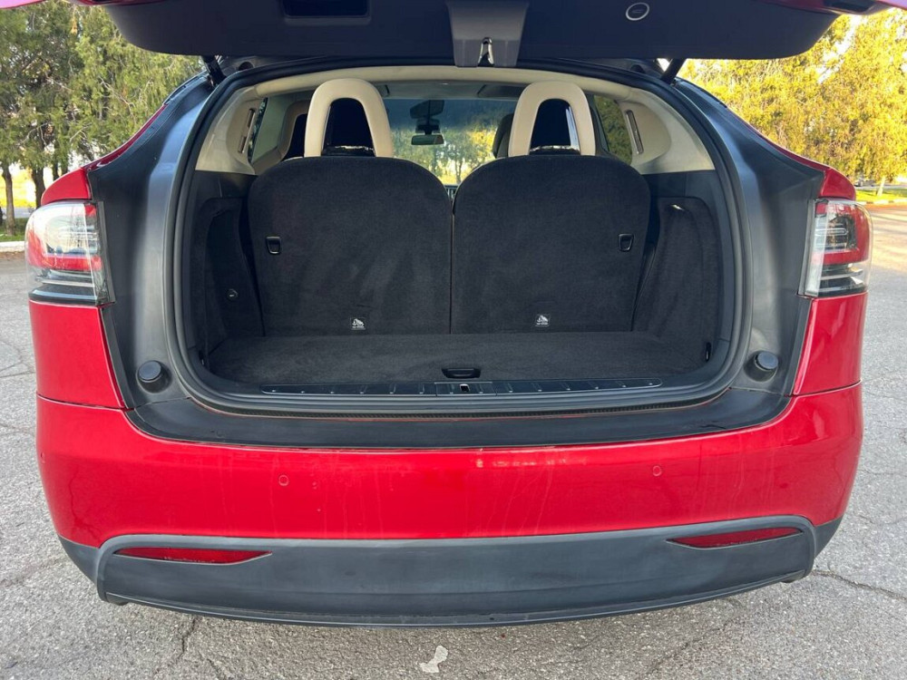 Tesla Model X 2017 год Слободзея Слободзея - изображение 9