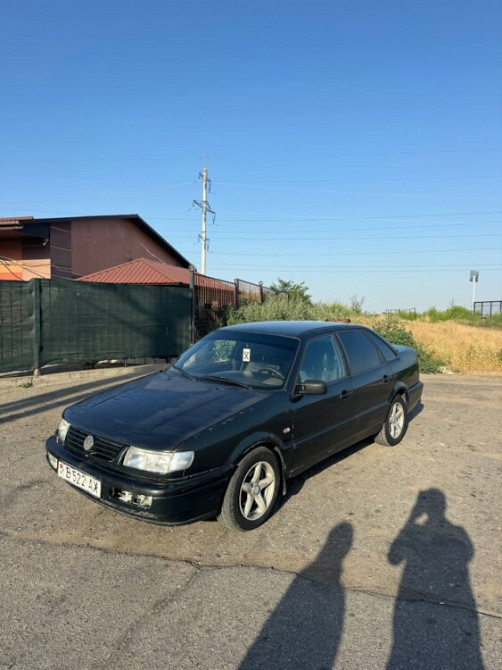Volkswagen Passat 1996 an Tiraspol Tiraspol - fotografie 1