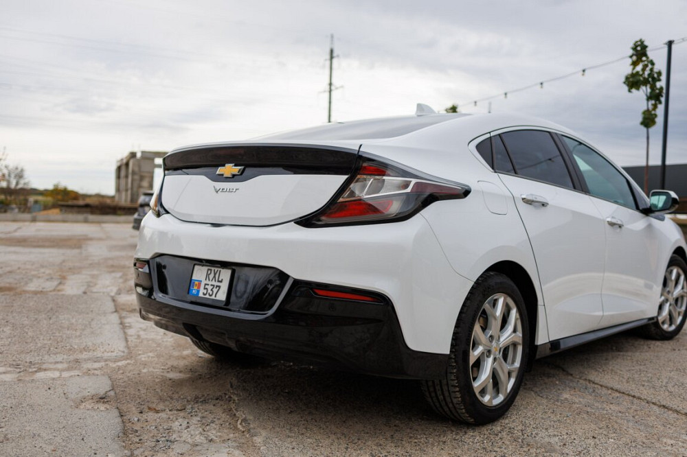 Chevrolet Volt 2016 год Тирасполь Тирасполь - изображение 3