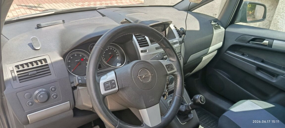 Opel Zafira 2009 год Тирасполь Тирасполь - изображение 9