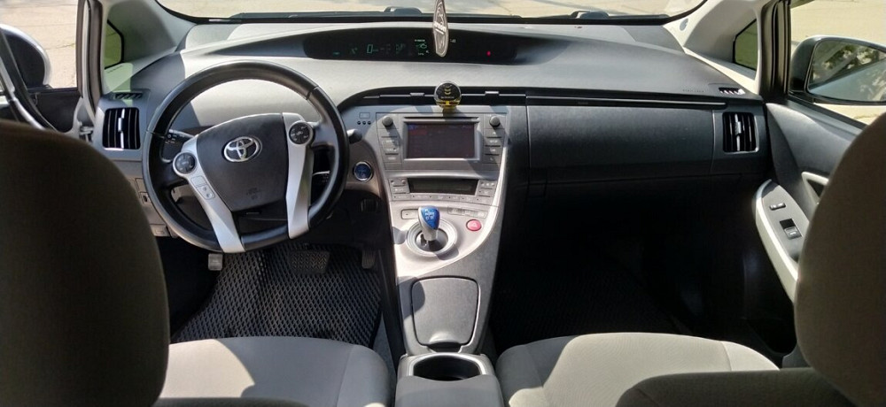 Toyota Prius 2013 год Рыбница Рыбница - изображение 7
