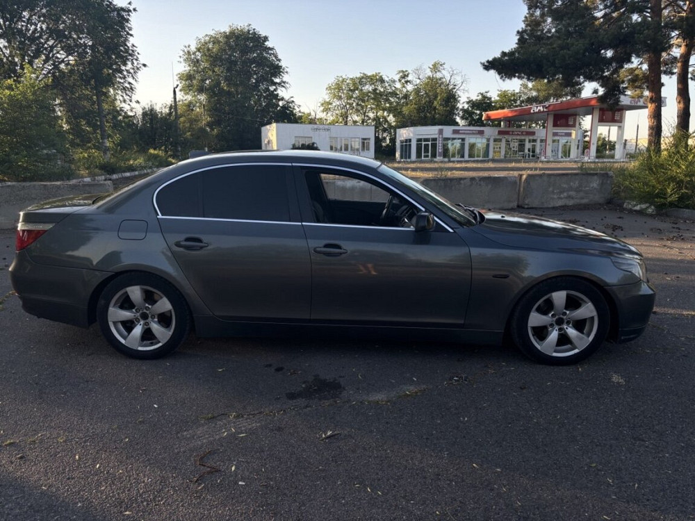 BMW 5 Series 2004 год Дубоссары Дубоссары - изображение 1