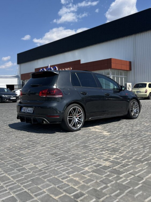 Volkswagen Golf GTI 2010 an Bender Bender - fotografie 4