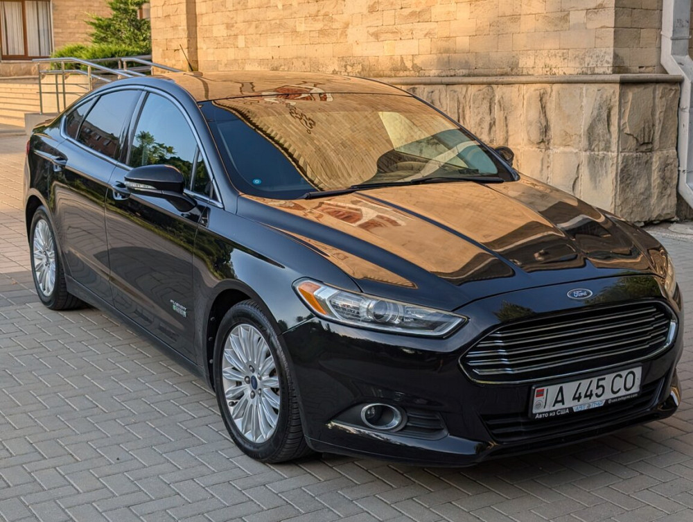 Ford Fusion 2013 год Бендеры Бендеры - изображение 3