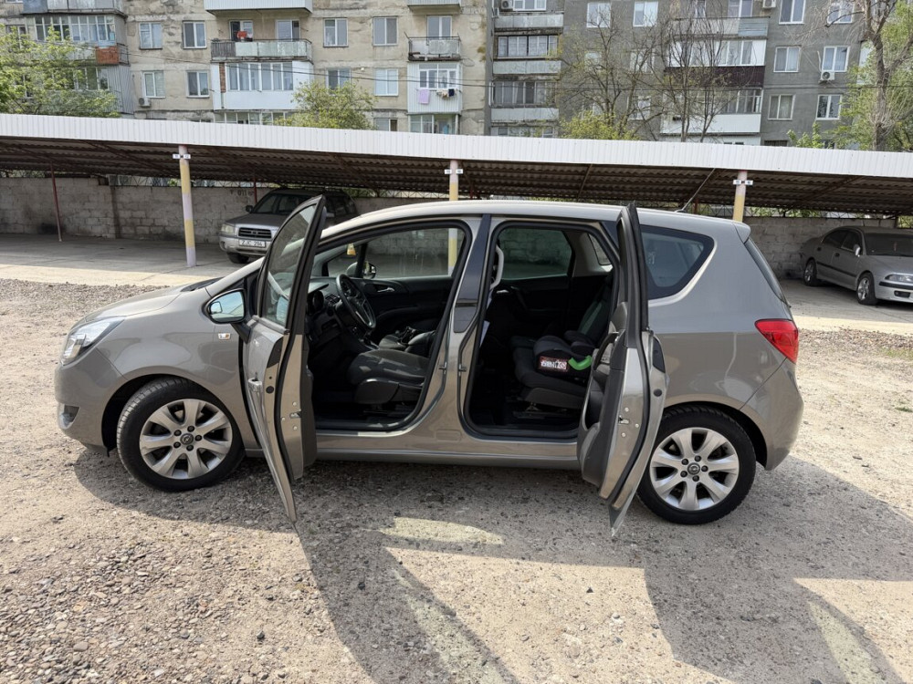 Opel Meriva 2015 год Тирасполь Тирасполь - изображение 4