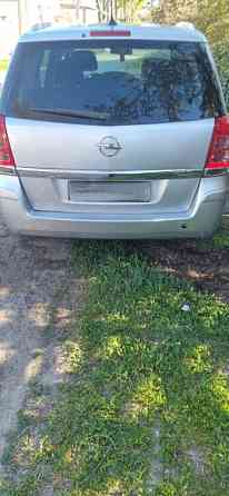 Opel Zafira 2008 год Бендеры Bender