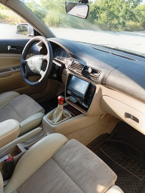 Volkswagen Passat 1998 год Бельцы Бельцы - изображение 7