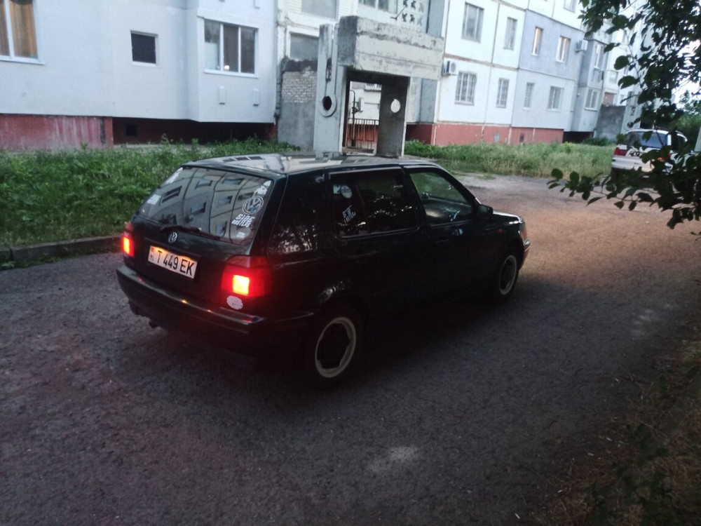 Volkswagen Golf 1996 год Тирасполь Tiraspol - fotografie 6