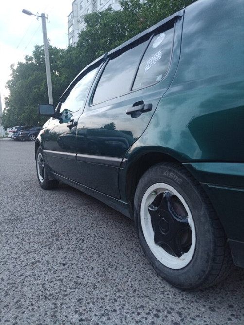 Volkswagen Golf 1996 год Тирасполь Tiraspol - fotografie 1