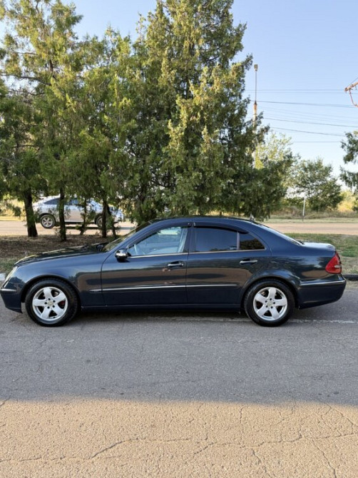 Mercedes E-Class 2004 год Бендеры Бендеры - изображение 2