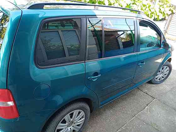 Volkswagen Touran 2004 an Tiraspol Tiraspol