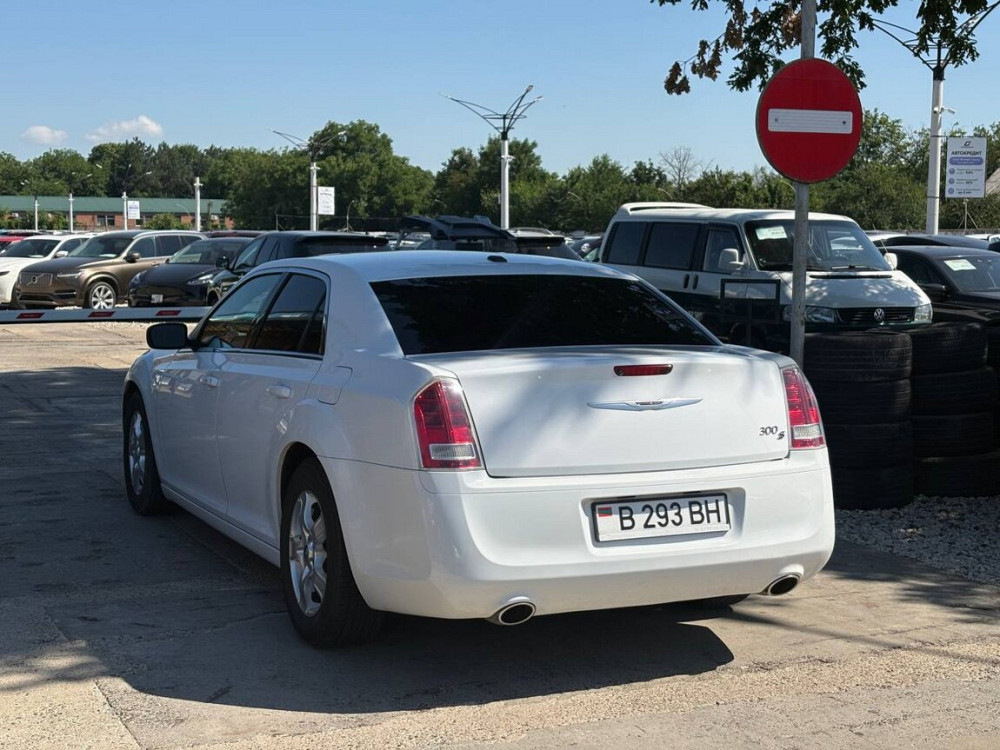Chrysler 300C 2012 год Тирасполь Тирасполь - изображение 2