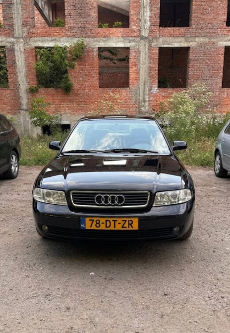 Audi A4 2001 an Bender Bender - fotografie 8