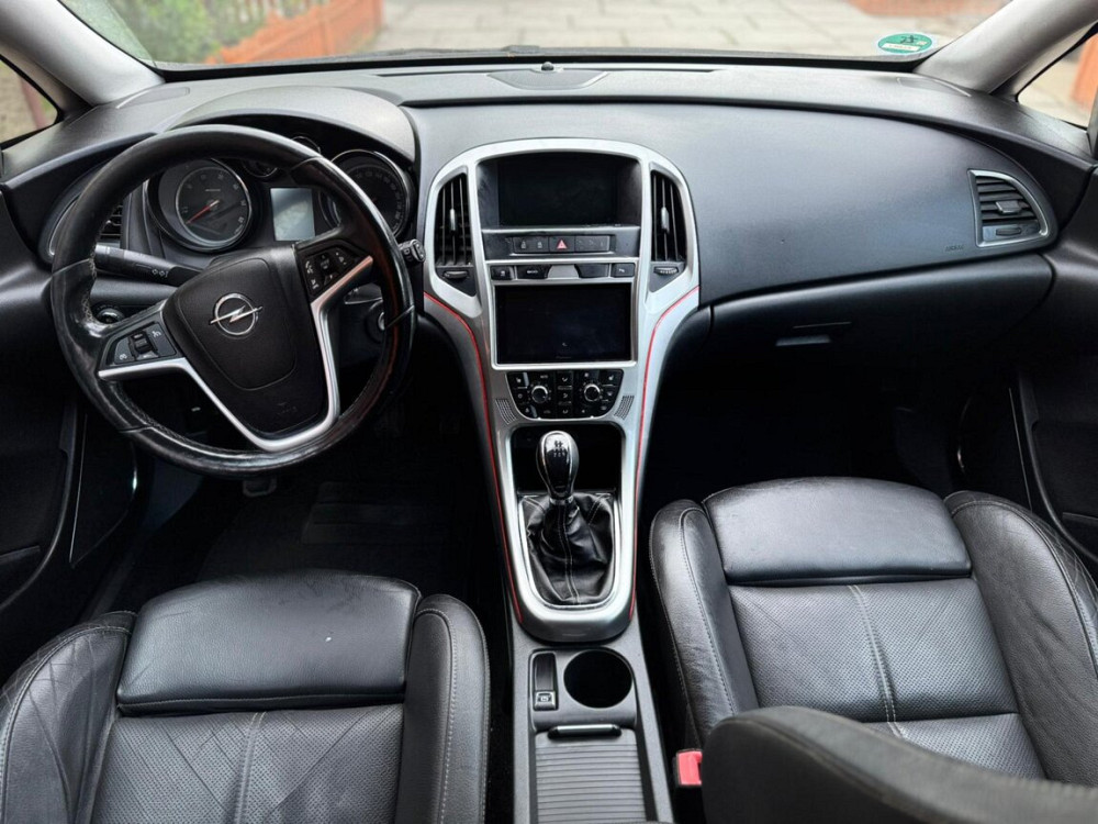 Opel Astra 2013 год Слободзея Слободзея - изображение 4