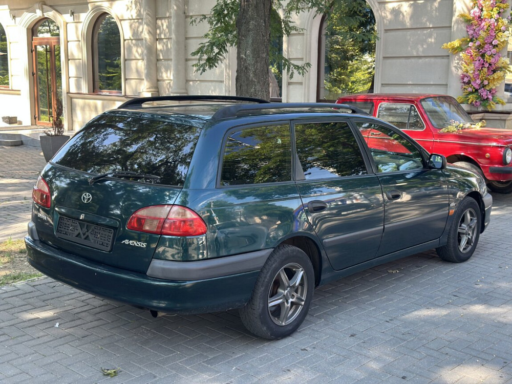 Toyota Avensis 2001 an Tiraspol Tiraspol - fotografie 5