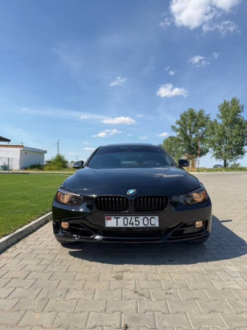 BMW seria 3 2013 an Tiraspol Tiraspol - fotografie 7