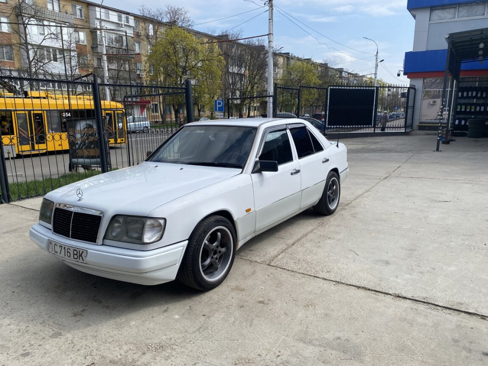 Mercedes W124 1991 год Тирасполь Тирасполь - изображение 5