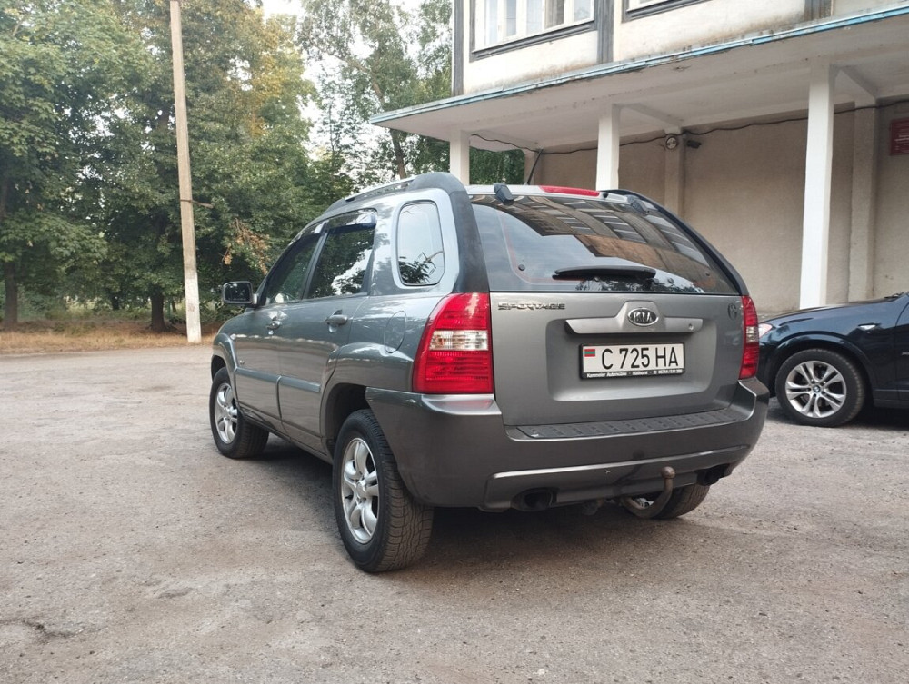 Kia Sportage 2005 an Bender Bender - fotografie 4