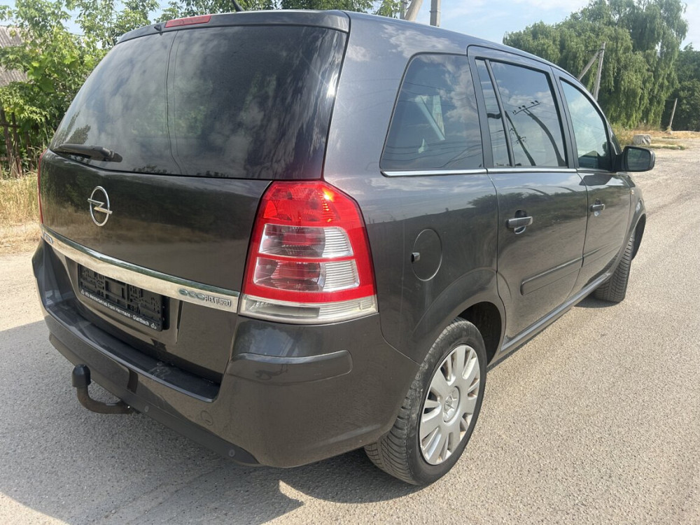 Opel Zafira 2011 год Григориополь Григориополь - изображение 2