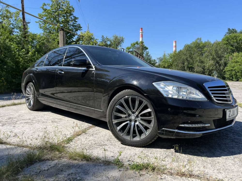 Mercedes S-Class 2010 an Rîbnița Rîbnița - fotografie 1