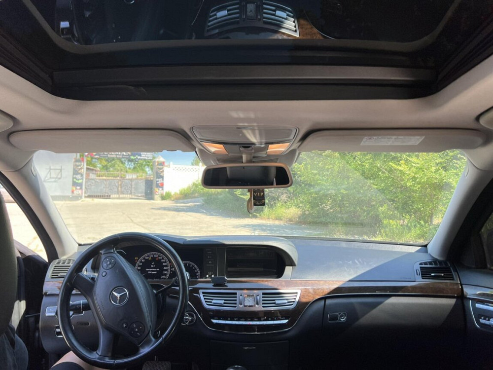 Mercedes S-Class 2010 an Rîbnița Rîbnița - fotografie 4