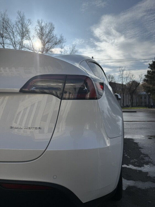 Tesla Model Y 2022 год Тирасполь Тирасполь - изображение 4